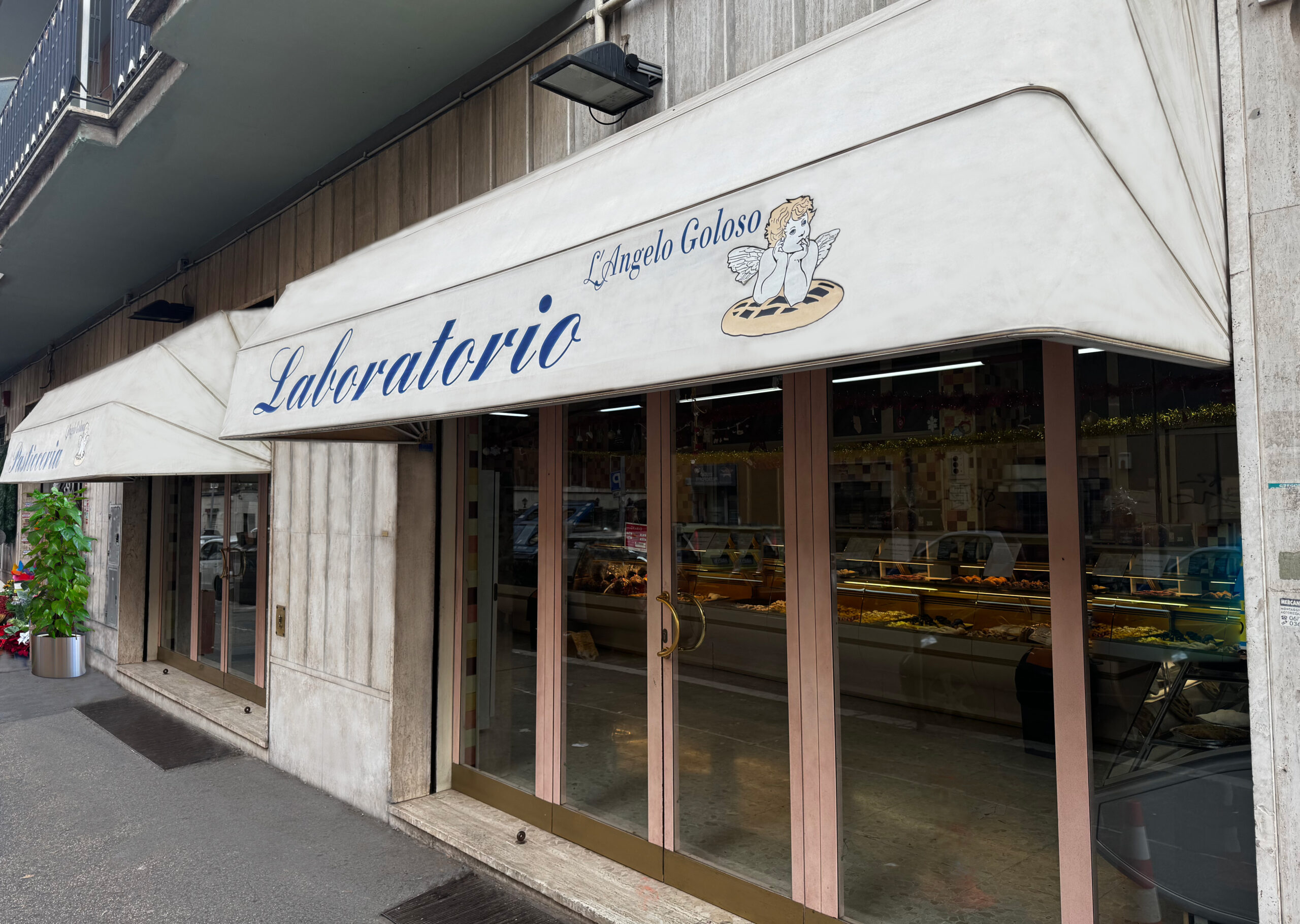 esterno a